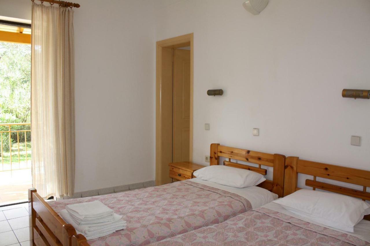 Irini-Appartement Kávos Exterior foto